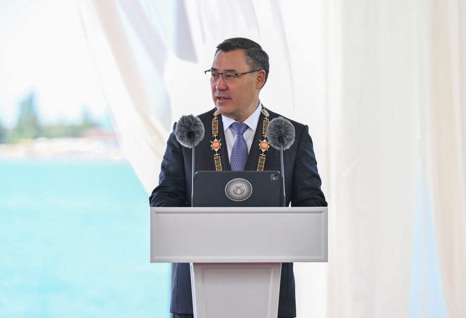 El Presidente Sadyr Japarov: “El diálogo político entre Kirguistán y Azerbaiyán se encuentra hoy en su nivel más alto”