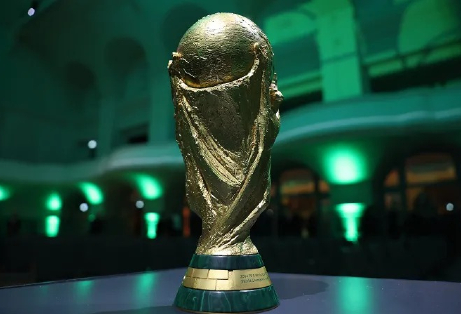 2018 World Cup sold at public auction: Mendy gives up glory for 54,000 euros