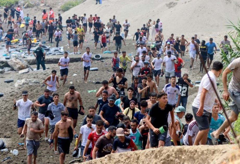 İspaniyanın Seuta bölgəsinə gələn miqrantların sayı 60 minə çatıb