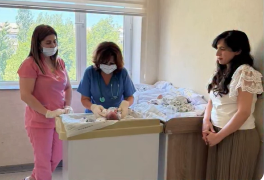 Səhiyyə Nazirliyi: Vaxtından əvvəl dünyaya gələn üçəmlərin vəziyyəti yaxşılaşıb