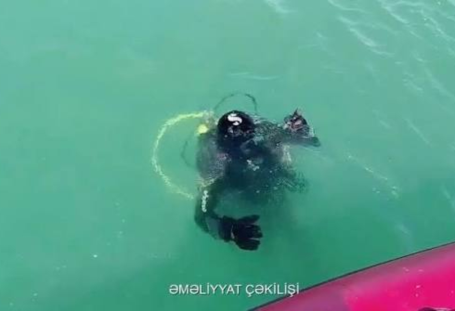 Su kanalına yıxılan şəxs xilas edilib