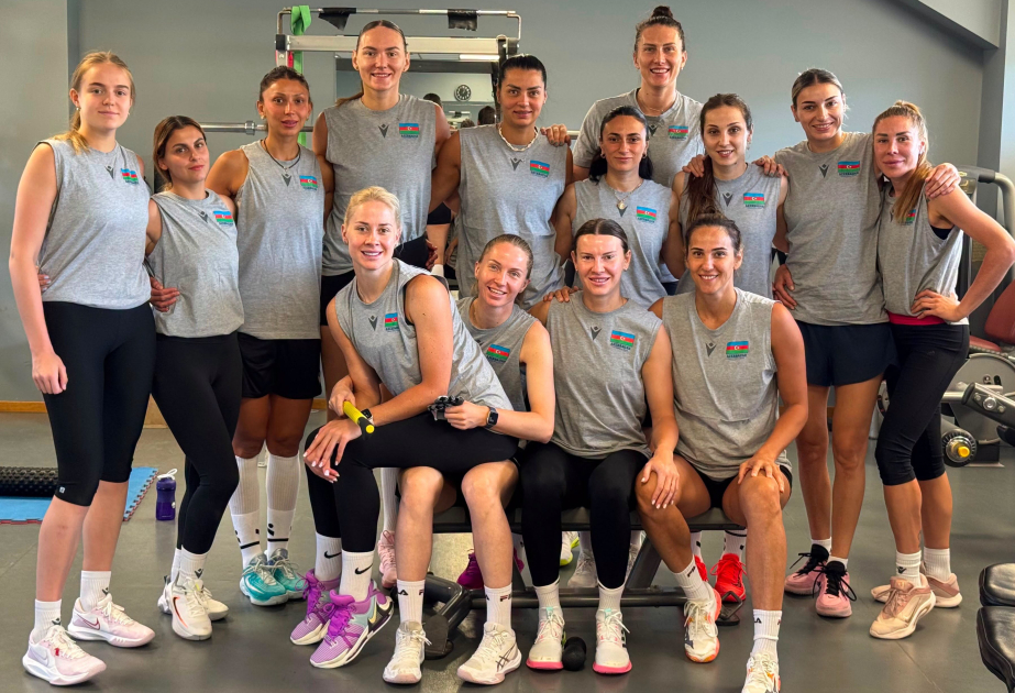 Aserbaidschans Volleyball-Nationalteam gewinnt beide Testspiele gegen Griechenland