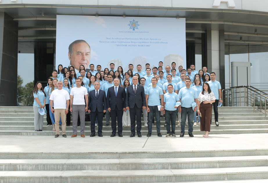 “Heydər Əliyev məktəbi” layihəsi davam edir: Gənclərlə ikinci görüş