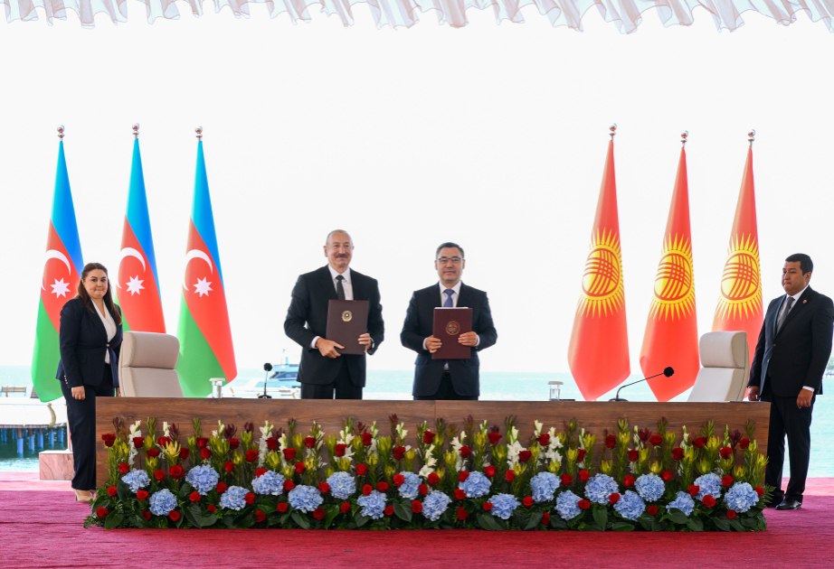 Prezident İlham Əliyevin Qırğızıstana səfəri münasibətlərdə keyfiyyətcə yeni mərhələnin başlandığını göstərdi -  ŞƏRH