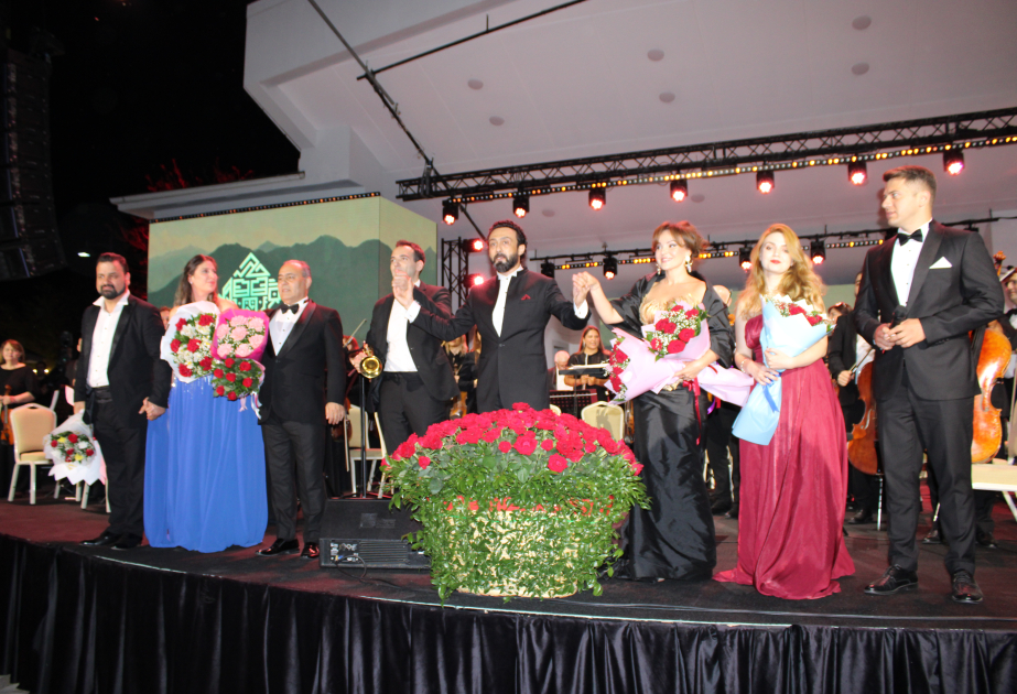 XV Qəbələ Beynəlxalq Musiqi Festivalı başa çatıb VİDEO