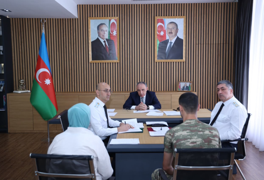 Baş prokuror paytaxtın Nəsimi rayonunda vətəndaşlarla görüşüb
