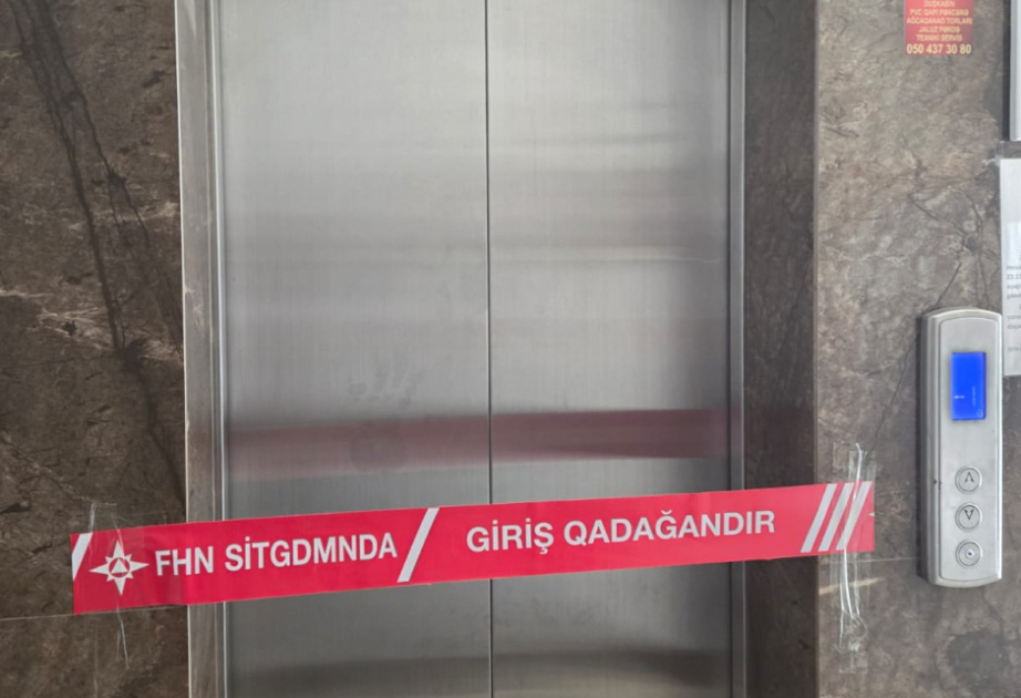 FHN yaşayış binasında təhlükəsizlik tələblərinə cavab verməyən liftlərin istismarını dayandırıb VİDEO
