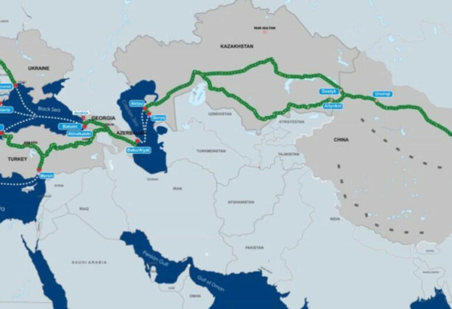 Azərbaycan Avrasiyanın yeni geosiyasi xəritəsinin memarlarından birinə çevrilir –  ŞƏRH