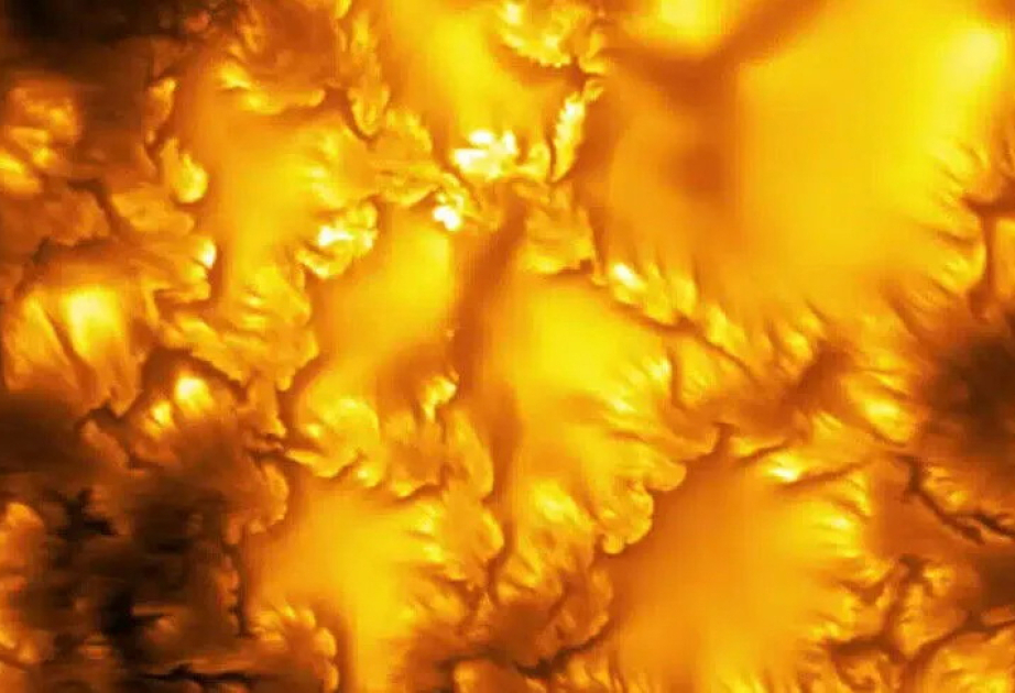 Most-detailed-ever image of sun reveals roiling waves for first time