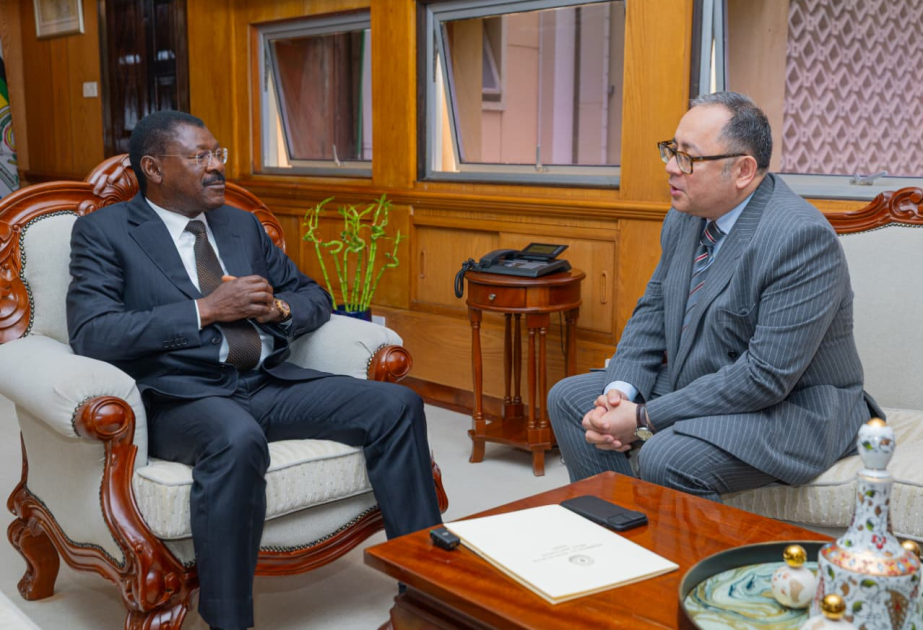 Moses Wetang’ula: Gute Voraussetzungen für Ausbau der Parlamentszusammenarbeit zwischen Kenia und Aserbaidschan