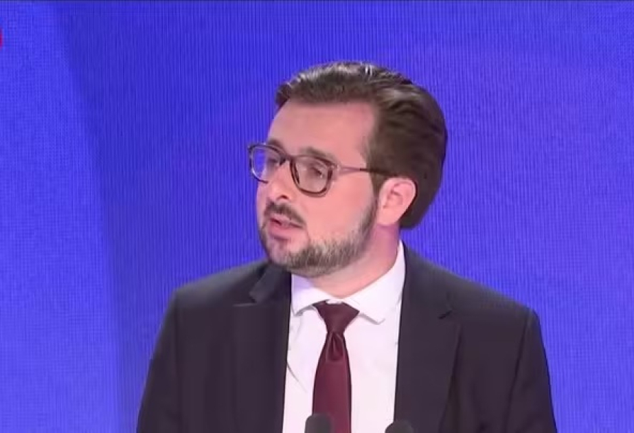 Fransada sosialistlər arasında narazılıq yaranıb, partiya rəhbərliyinin qarşısında şərt qoyulub
