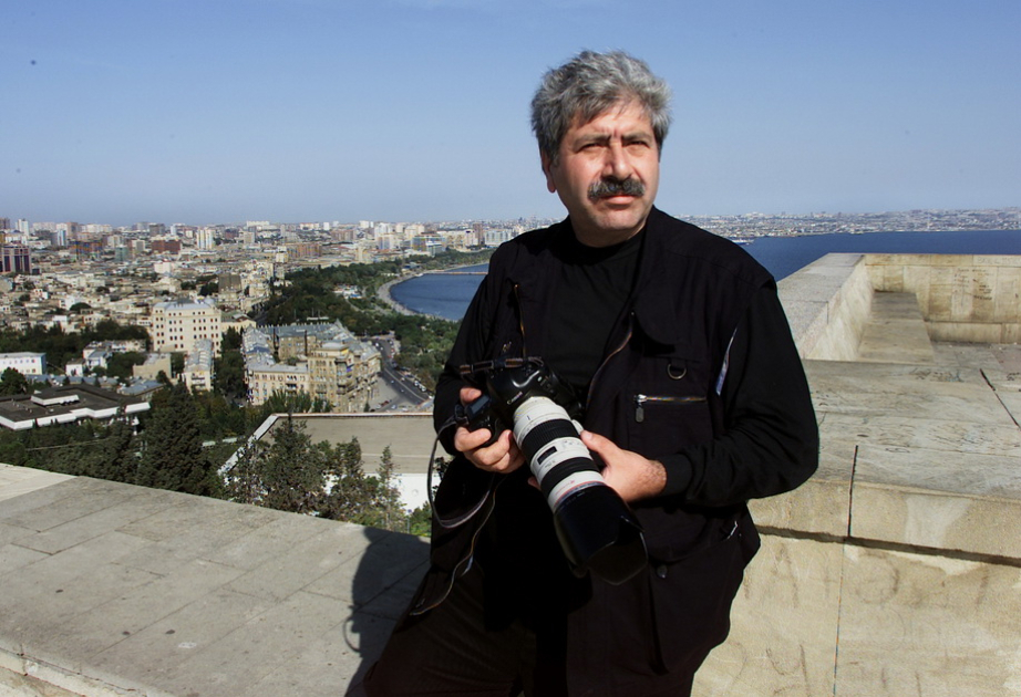 Publican en Georgia el libro-álbum del reconocido fotoperiodista azerbaiyano