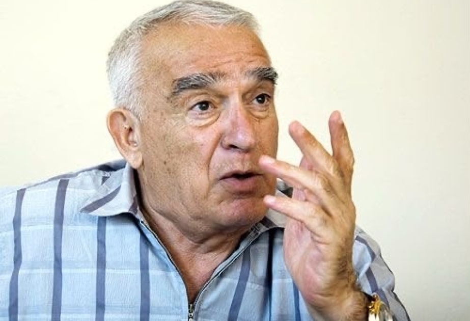 Tanınmış şair və tərcüməçi Çingiz Əlioğlu vəfat edib
