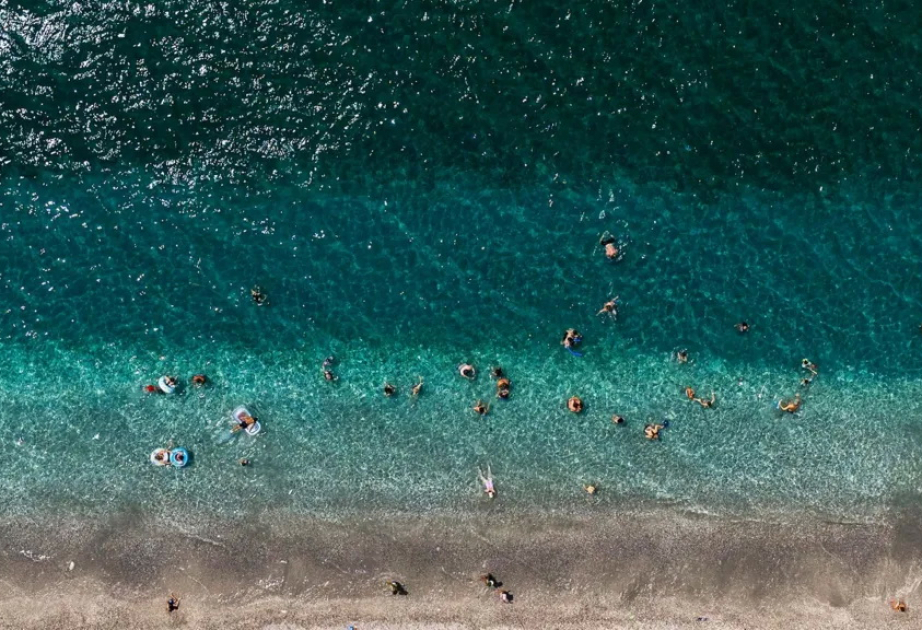 World's oceans hit record-high July temperatures
