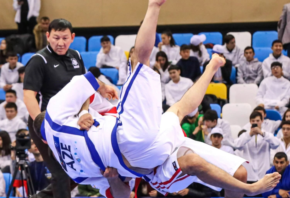 Azerbaijan names 16 fighters for World Championships in Kazakh wrestling