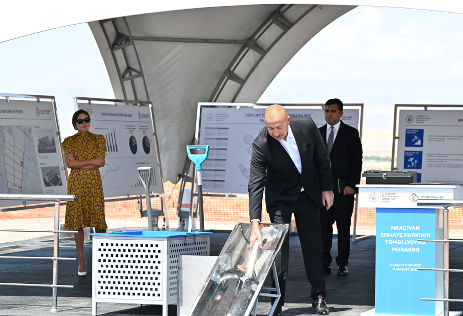 Präsident Ilham Aliyev legt Grundstein für den Industriepark Nachitschewan