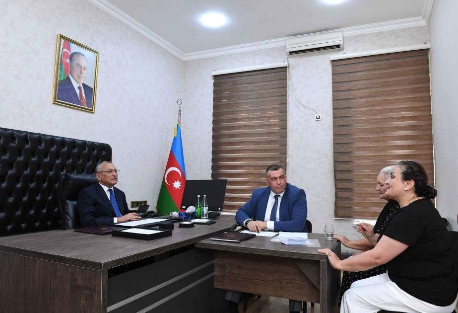 Qaçqınların və Məcburi Köçkünlərin İşləri üzrə Dövlət Komitəsində vətəndaşlarla növbəti görüş