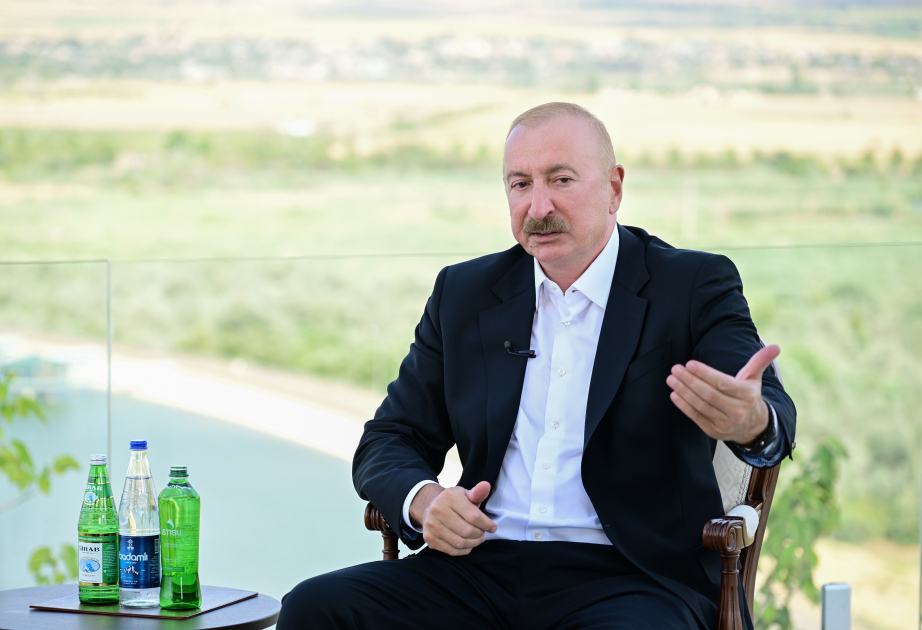 Präsident Ilham Aliyev: Nachtschiwan ist der günstigste Standort Aserbaidschans für Solarstromerzeugung
