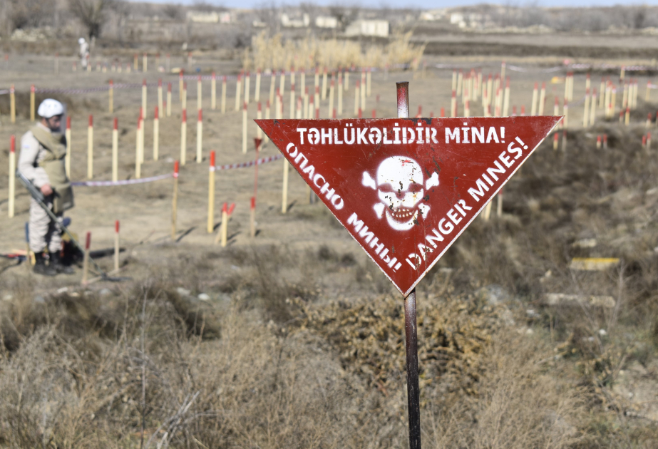 Жители Лачина проинформированы об опасности мин и неразорвавшихся боеприпасов