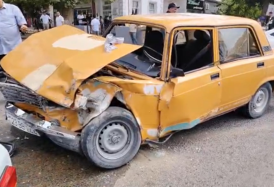Göyçayda zəncirvari yol qəzası olub, 4 nəfər xəsarət alıb