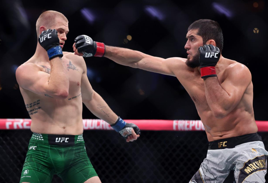 İslam Mahaçev UFC tarixinin ən uzun qələbə seriyasını rəsmiləşdirib