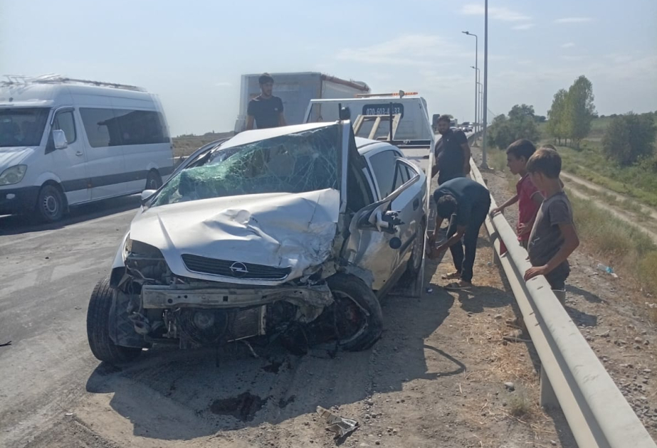 Sabirabadda yol qəzası olub, yaralılar var VİDEO