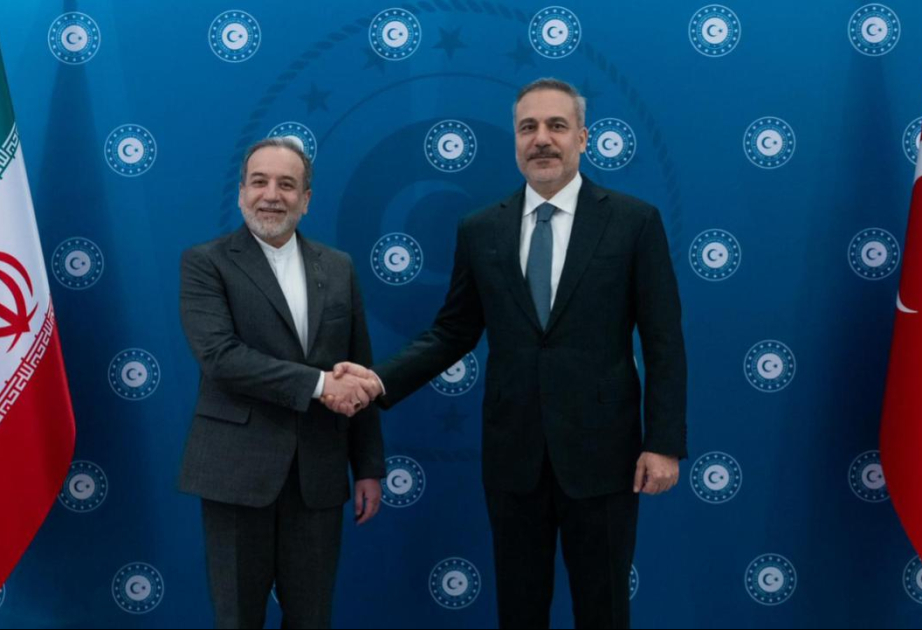 Türkiyə və İranın XİN başçıları bölgədəki son vəziyyəti müzakirə ediblər