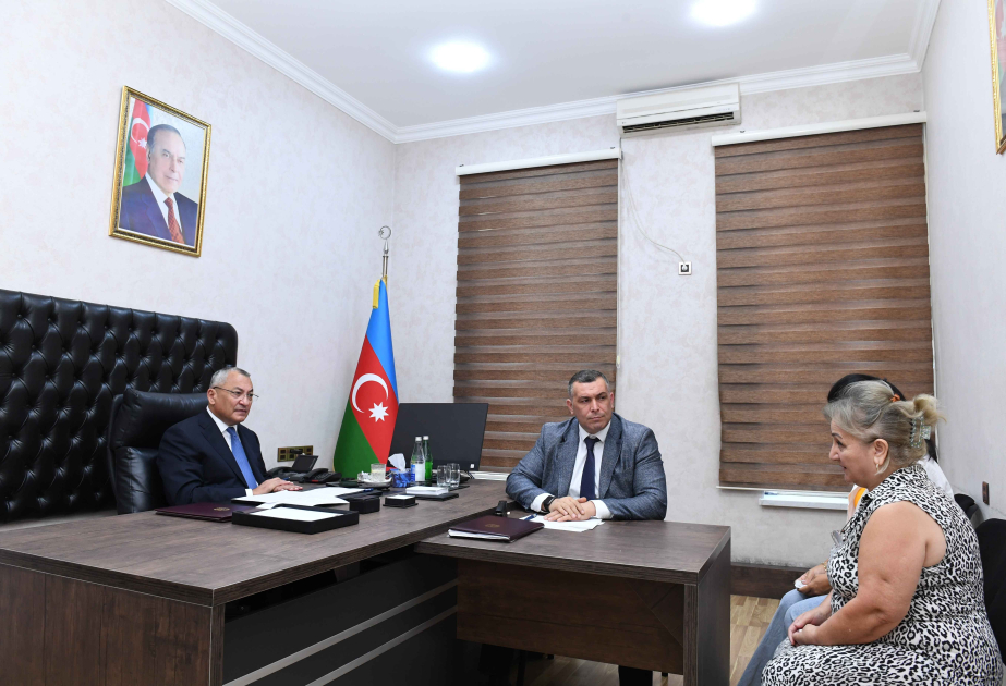 Keçmiş məcburi köçkünlərin qayıdışı ilə bağlı müraciətləri dinlənilib
