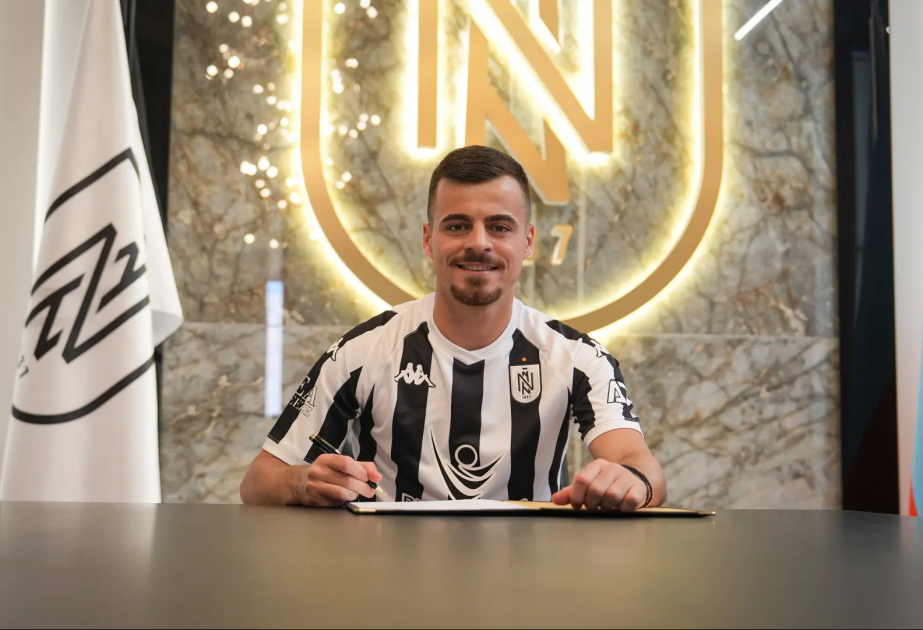 “Neftçi” serbiyalı futbolçu ilə müqavilə imzalayıb