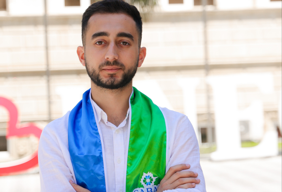 Ülvi Kərimov: Xaricdə təhsil gələcək karyeram üçün möhkəm təməl yaradacaq