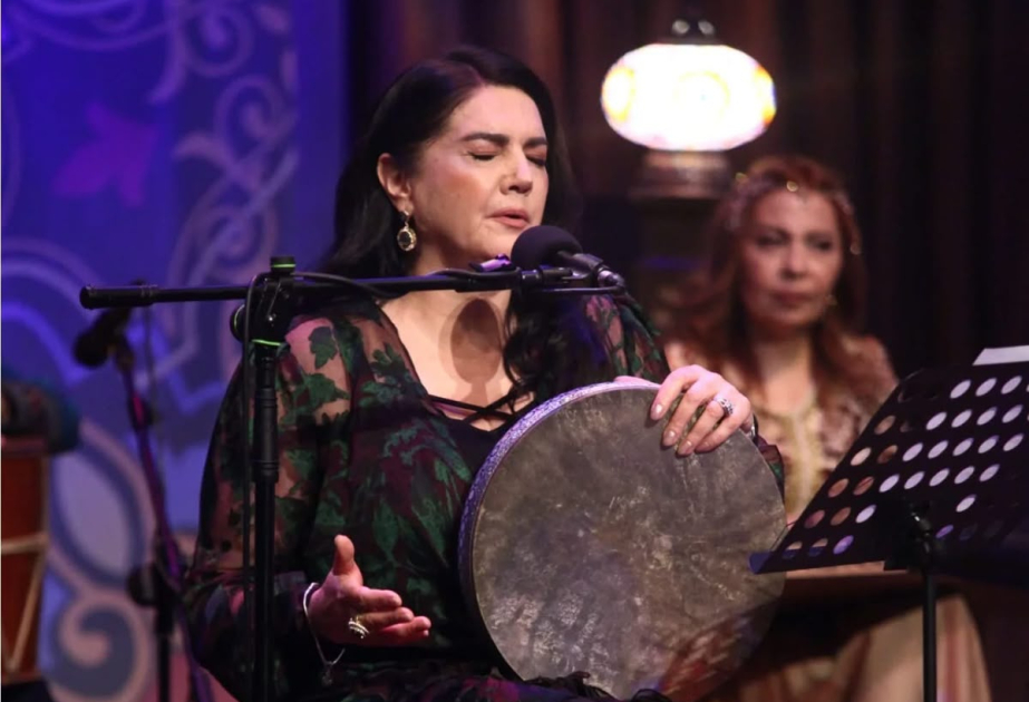 Əməkdar artist: Muğam müsabiqələri üçün çoxlu sayda ifaçı yetişdirmişəm