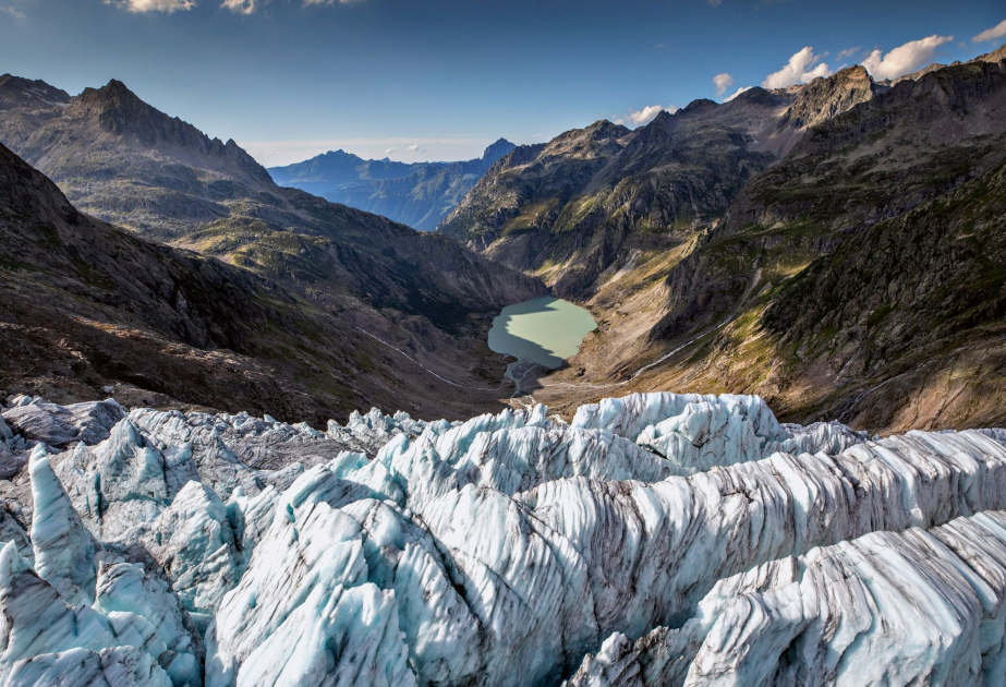 Bodies of two Belgian climbers found in Swiss Alps 34 years after disappearance