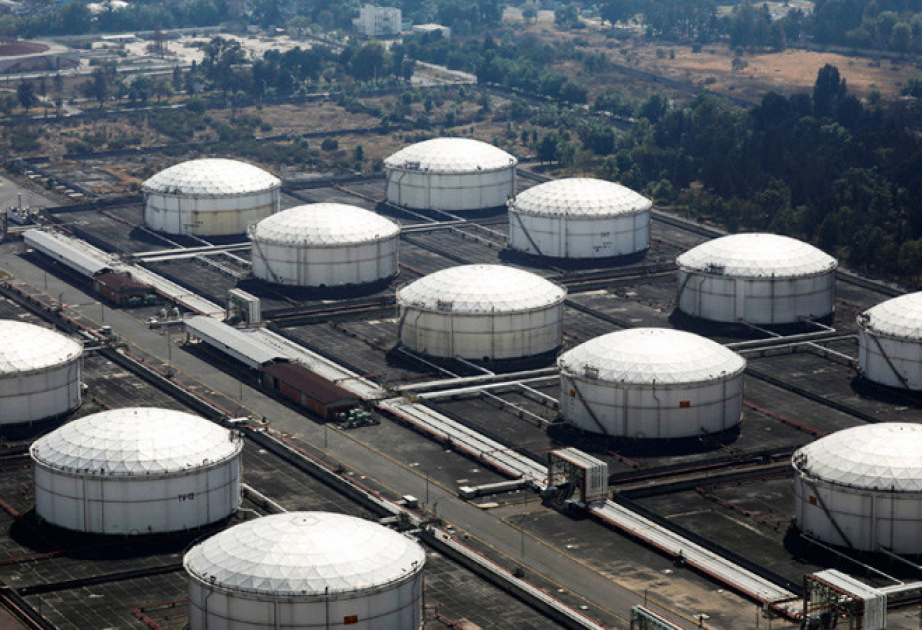 В Кыргызстане планируют построить нефтехранилища для создания запасов топлива