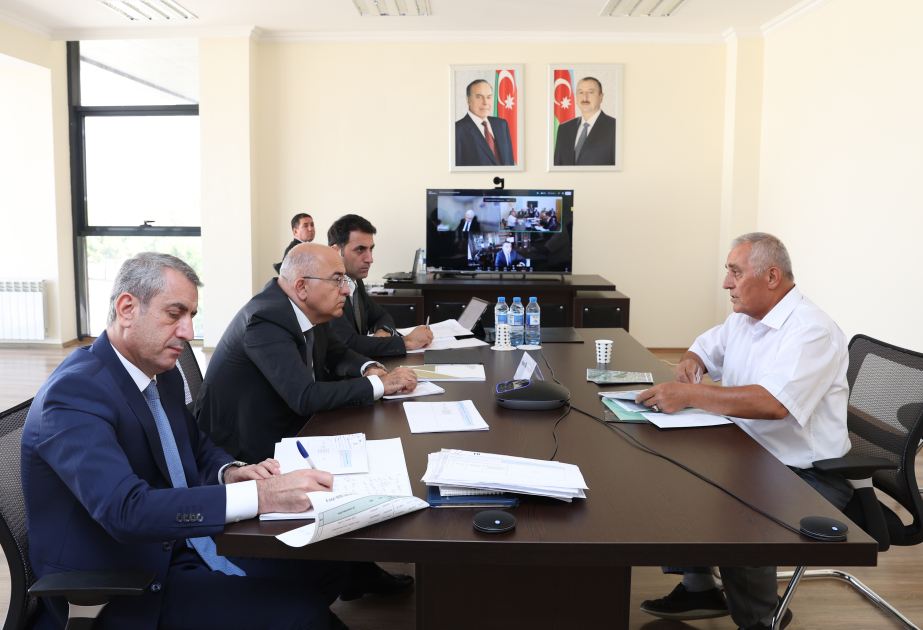 İqtisadiyyat nazirinin müavini Masallıda vətəndaşların müraciətlərini dinləyib