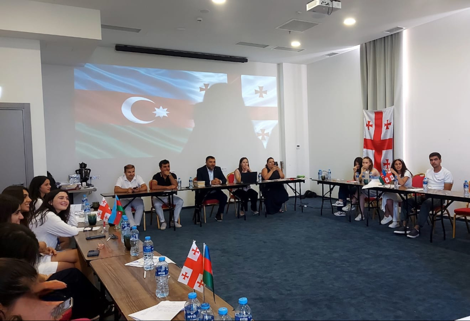 Gürcüstanda “Yeni tanışlıqlar və xoş xatirələr” adlı yay düşərgəsi təşkil olunub