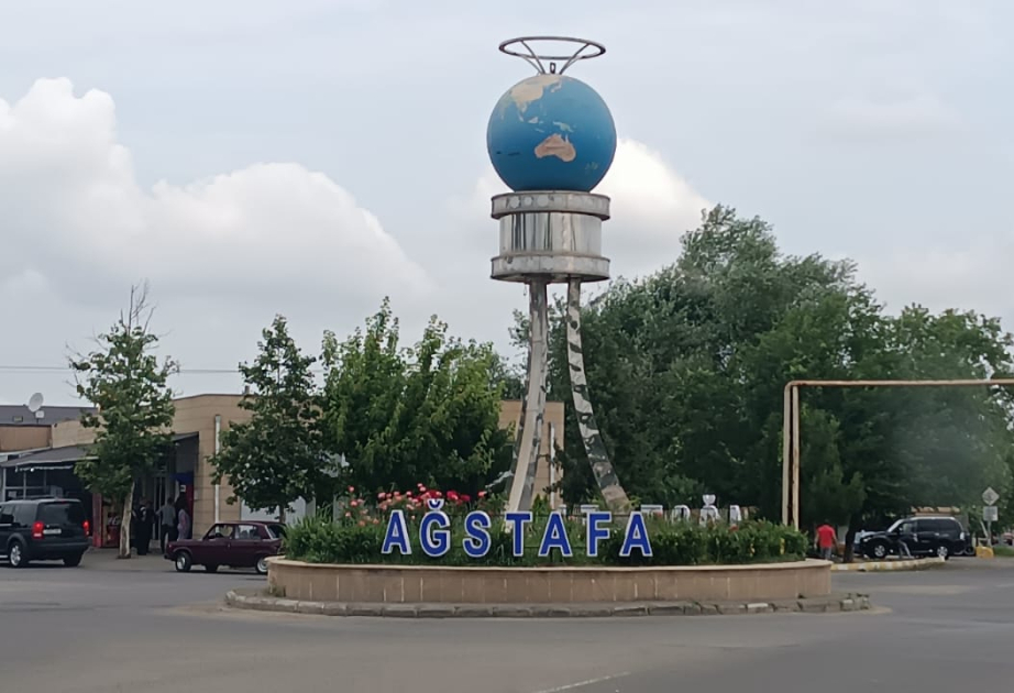 Ağstafada iki avtomobil toqquşub, xəsarət alanlar var