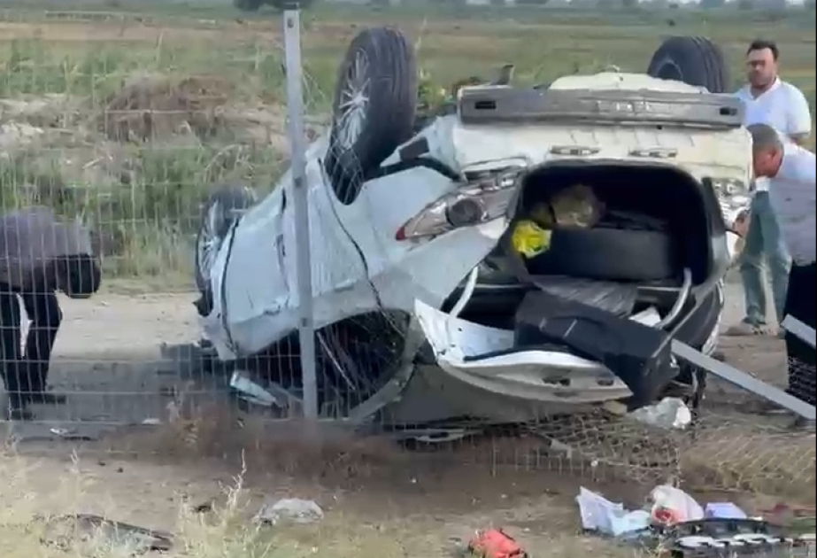 Salyanda ağır yol qəzası olub, bir nəfər ölüb, iki nəfər xəsarət alıb