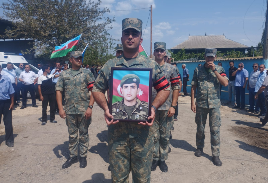 Birinci Qarabağ müharibəsinin itkin şəhidi Sərdar İsmayılov Neftçalada torpağa tapşırılıb