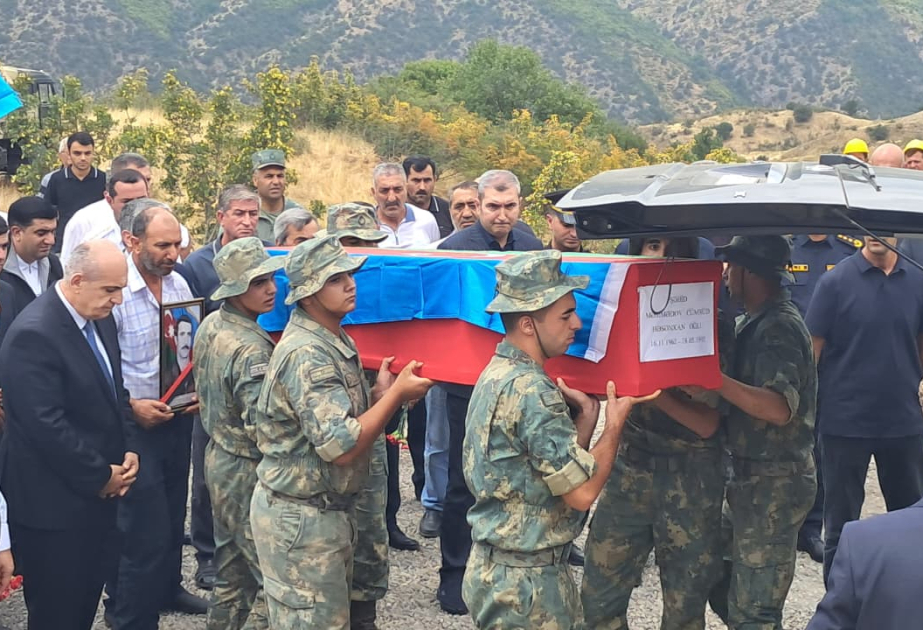 Останки шехида Джумшуда Мамедова захоронены в Лачине ВИДЕО