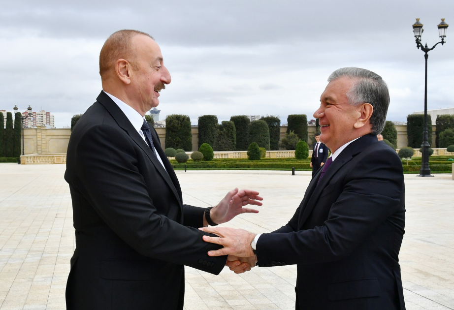 Le président Ilham Aliyev accorde une interview à l’Agence de presse nationale ouzbèke MIS A JOUR