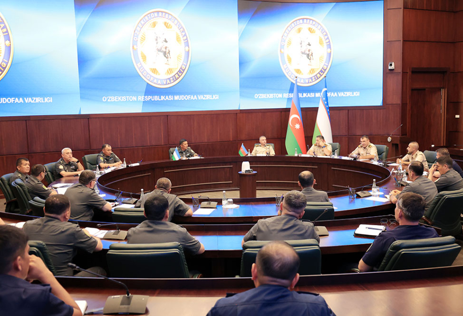 Azerbaijani, Uzbek Defense Ministries hold working meeting on ideological work and psychological service