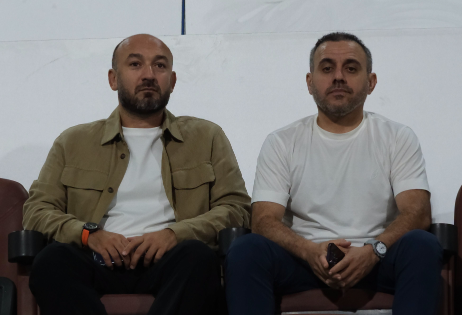 Ayxan Abbasov millinin futbolçusuna görə “Bursaspor”un oyununu canlı izləyib