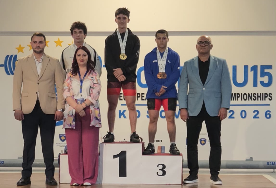 Azerbaijani weightlifter claims three European bronzes