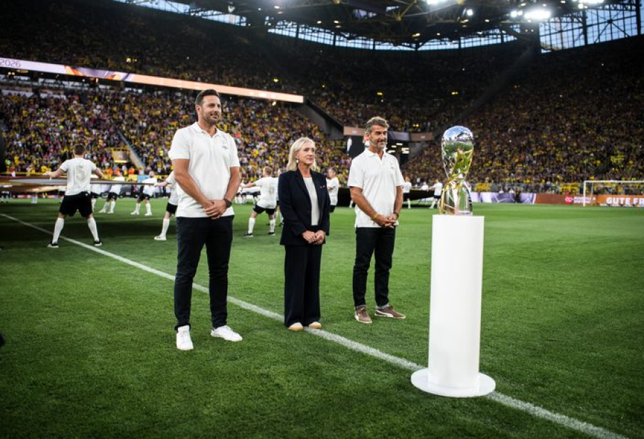 بايرن ميونخ يتوج بكأس السوبر الألماني على حساب بروسيا دورتموند