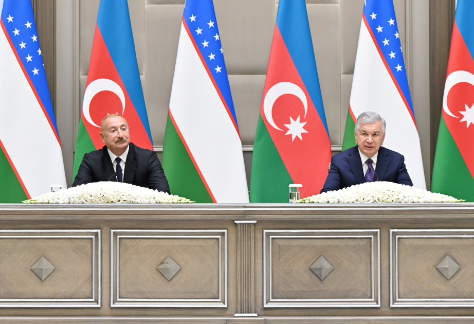 Azərbaycan və Özbəkistan prezidentləri mətbuata bəyanatlarla çıxış ediblər  YENİLƏNƏCƏK