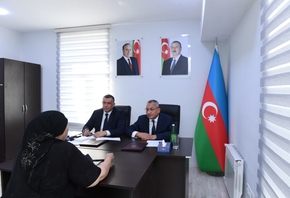 Şuşa şəhərində keçmiş məcburi köçkünlərin müraciətləri dinlənilib