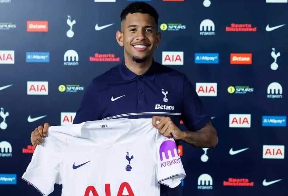 Tottenham sign Savinho from Man City for £75m