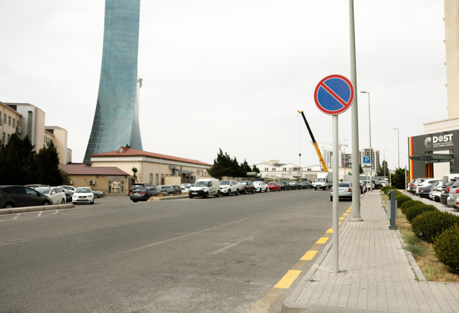 Paytaxtda daha 10 ünvanda minib-düşmə yerləri və taksi duracaqları təşkil olunub