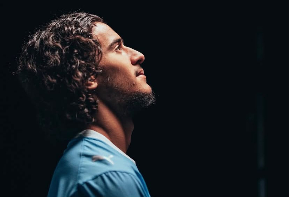 “Mançester Siti” 19 yaşlı mərakeşli futbolçunu 100 milyon avroya transfer edib