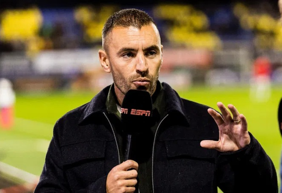 Niderlandlı veteran futbolçu: Qarabağ” topla çox yaxşı oynayan komandadır, bu da rəqibi qıcıqlandırır